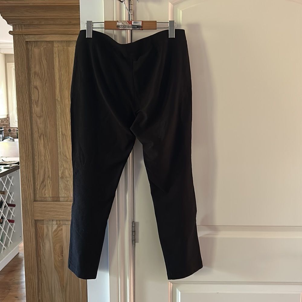 - Eileen fisher medium pull on pants black - Picture 5 of 7